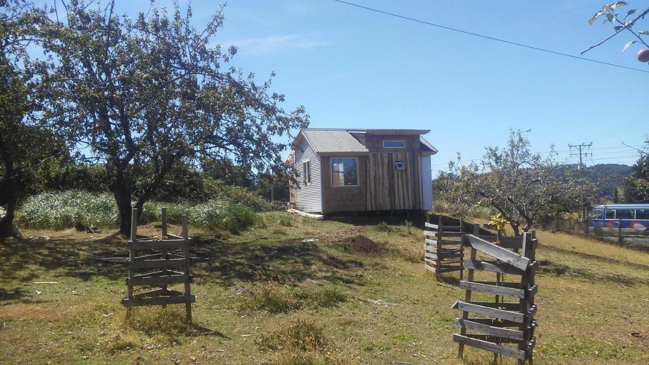 Villa La Petite Cabane De Putemun Castro Exterior foto